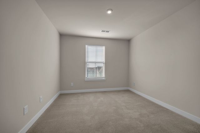 1043 Clendening Dr, Gallatin, TN 37066