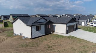 933 PETROS DR, Rapid City, SD 57701
