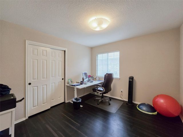 11704 Fletcher Hall LN, Austin, TX 78717