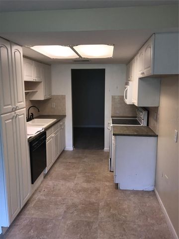 906 HOMEWOOD DRIVE, Brandon, FL 33511