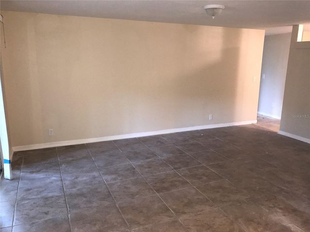 906 HOMEWOOD DRIVE, Brandon, FL 33511