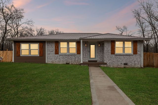 8871 Pinewood Rd, Lyles, TN 37098