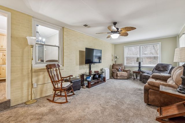 8871 Pinewood Rd, Lyles, TN 37098