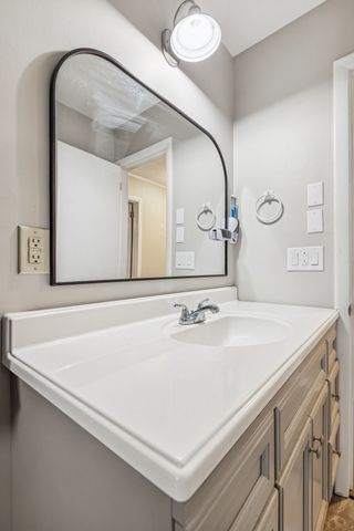 8871 Pinewood Rd, Lyles, TN 37098