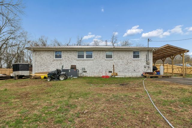 8871 Pinewood Rd, Lyles, TN 37098