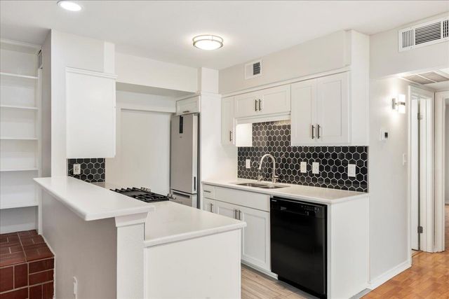 505 W 7th ST 313, Austin, TX 78701