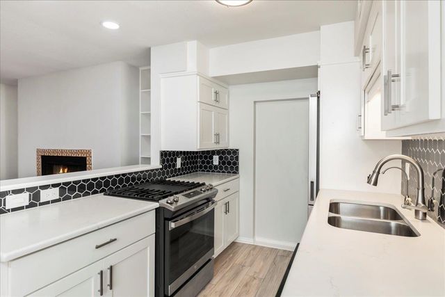 505 W 7th ST 313, Austin, TX 78701