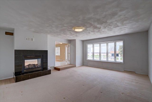 5900 Valley High Drive, Madison, WI 53718