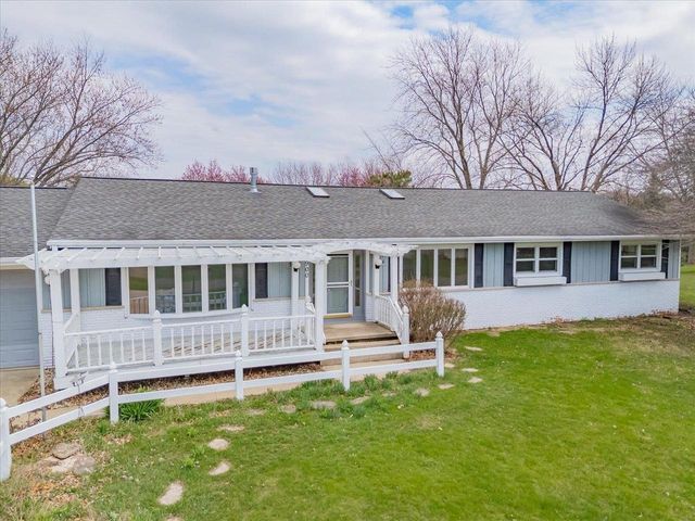 5900 Valley High Drive, Madison, WI 53718