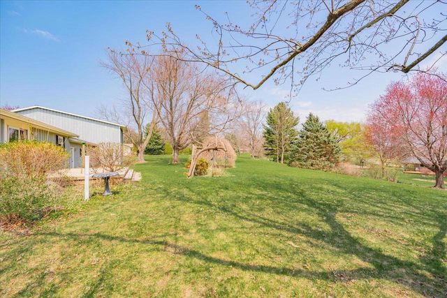 5900 Valley High Drive, Madison, WI 53718