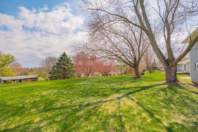 5900 Valley High Drive, Madison, WI 53718