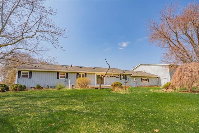 5900 Valley High Drive, Madison, WI 53718