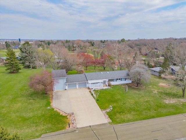 5900 Valley High Drive, Madison, WI 53718