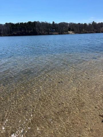 W5442 Lake View DRIVE, Elkhorn, WI 53121