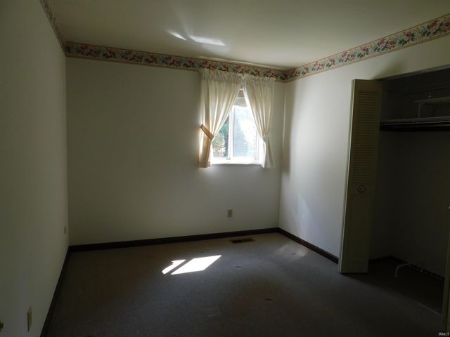 4241 W Doyle Avenue, Bloomington, IN 47403