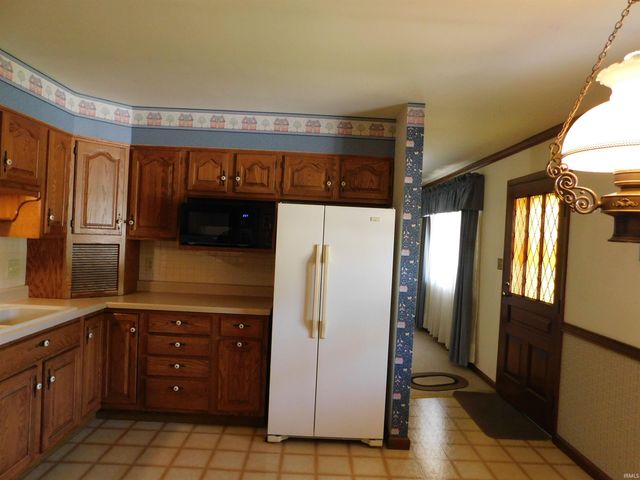 4241 W Doyle Avenue, Bloomington, IN 47403