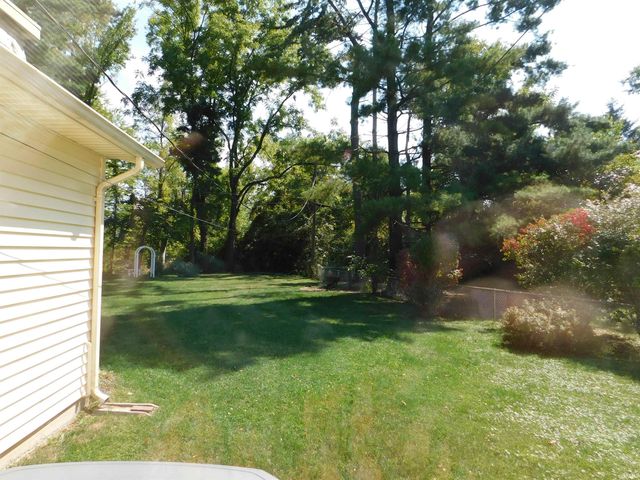 4241 W Doyle Avenue, Bloomington, IN 47403