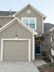 22707 W 73rd St Street, Shawnee, KS 66227