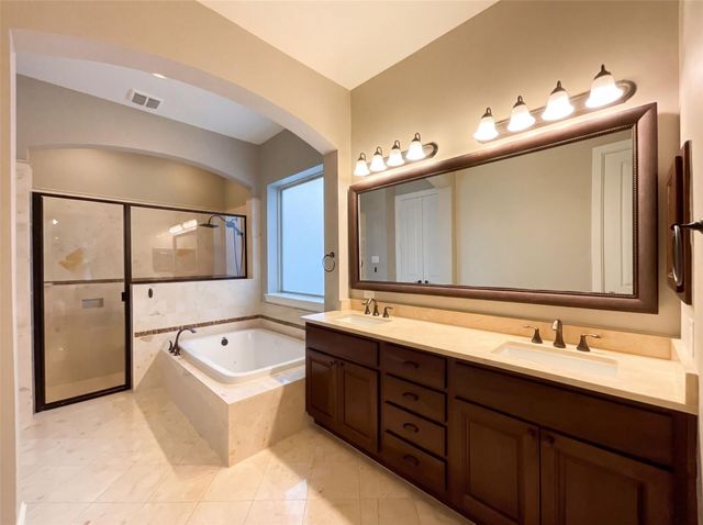 31403 Imperial Bluff Court, Spring, TX 77386