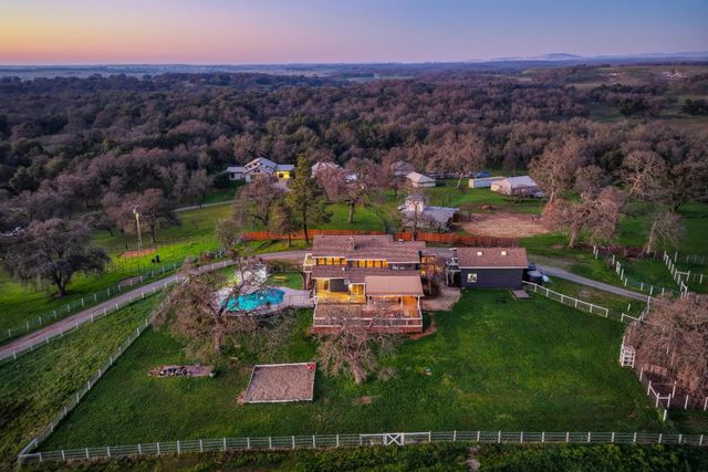 5501 Scott Rd, Sloughhouse, CA 95683