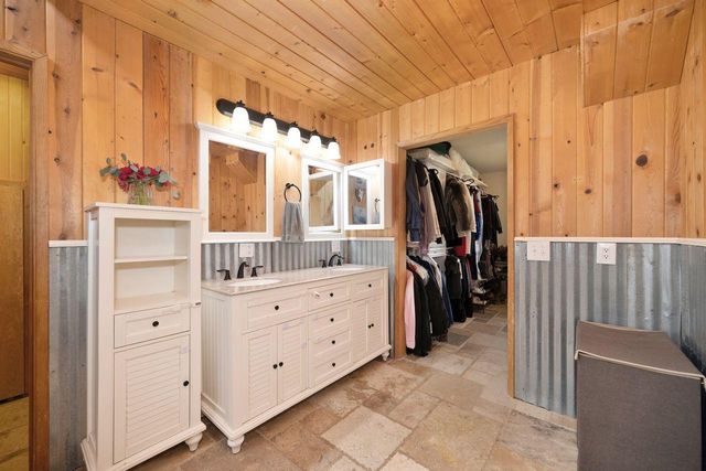 5501 Scott Rd, Sloughhouse, CA 95683