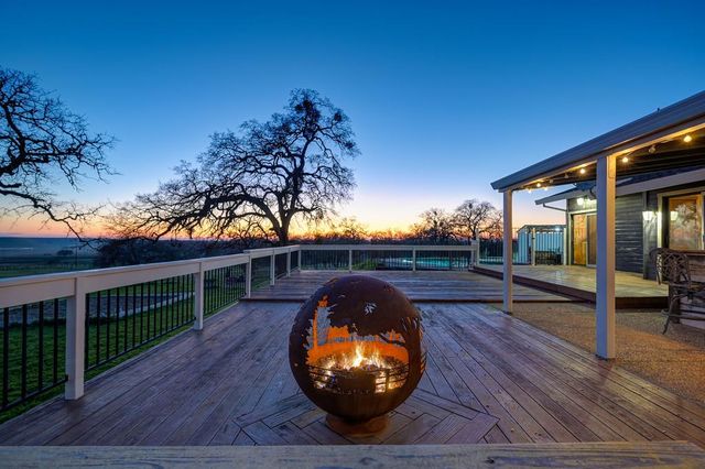 5501 Scott Rd, Sloughhouse, CA 95683