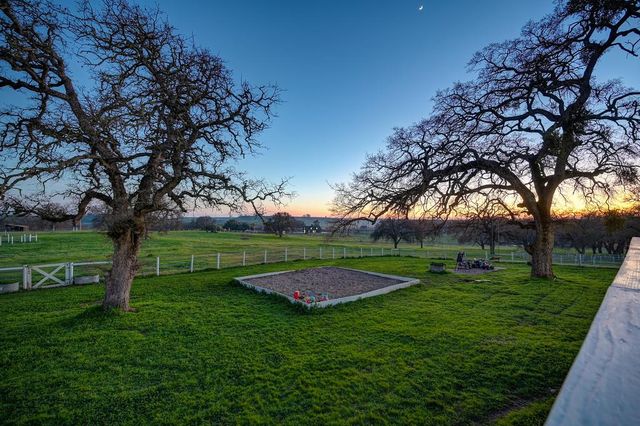 5501 Scott Rd, Sloughhouse, CA 95683