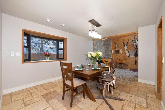 5501 Scott Rd, Sloughhouse, CA 95683