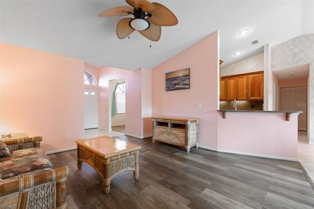 18 WESTLEE LANE, Palm Coast, FL 32164