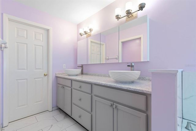 18 WESTLEE LANE, Palm Coast, FL 32164