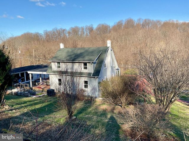396 BRIDGE VALLEY RD, Pequea, PA 17565