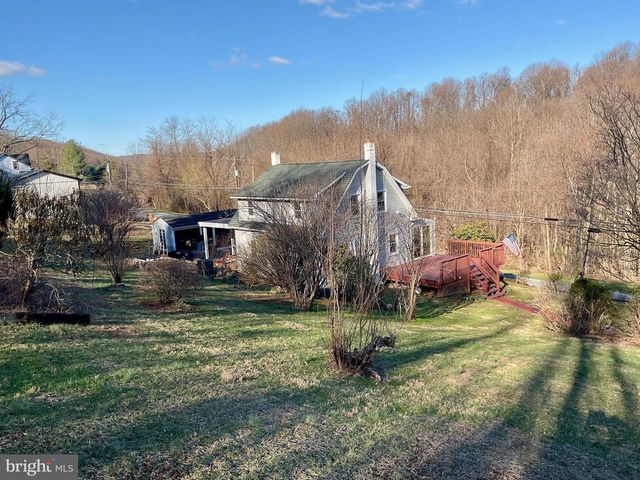 396 BRIDGE VALLEY RD, Pequea, PA 17565