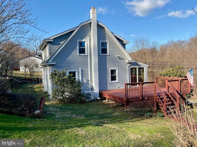 396 BRIDGE VALLEY RD, Pequea, PA 17565