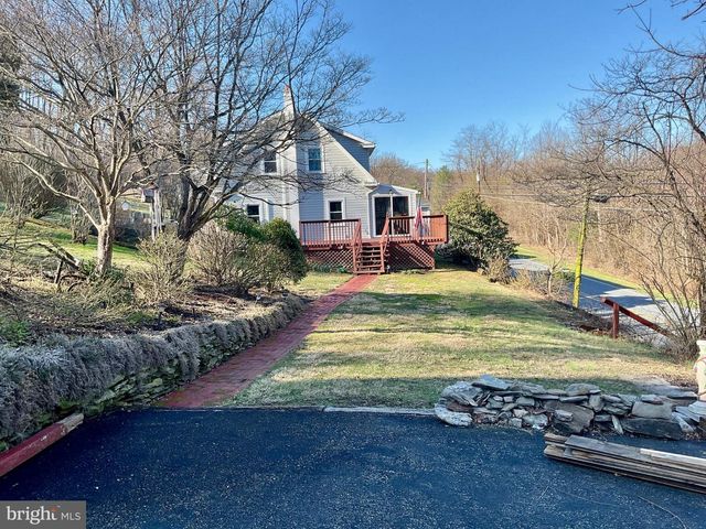 396 BRIDGE VALLEY RD, Pequea, PA 17565