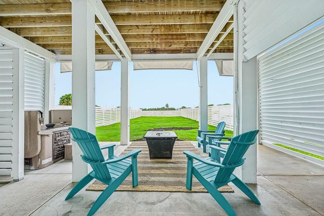 2435 103rd Street, Galveston, TX 77554