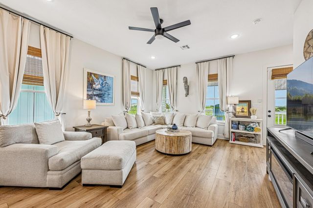 2435 103rd Street, Galveston, TX 77554