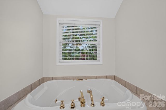 5773 Long Bay Drive, Granite Falls, NC 28630