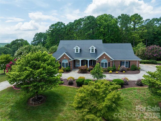 5773 Long Bay Drive, Granite Falls, NC 28630