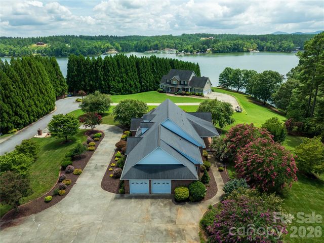 5773 Long Bay Drive, Granite Falls, NC 28630