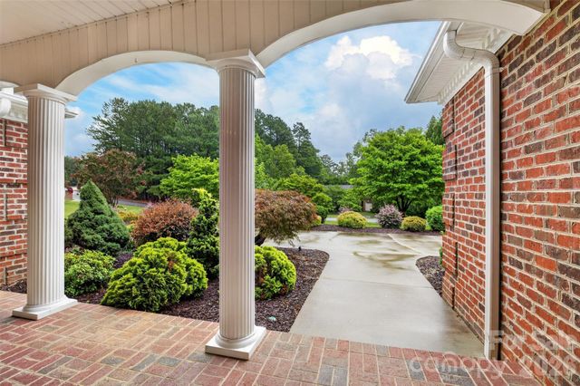 5773 Long Bay Drive, Granite Falls, NC 28630