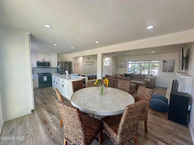 538 Dorena Drive, Newbury Park, CA 91320
