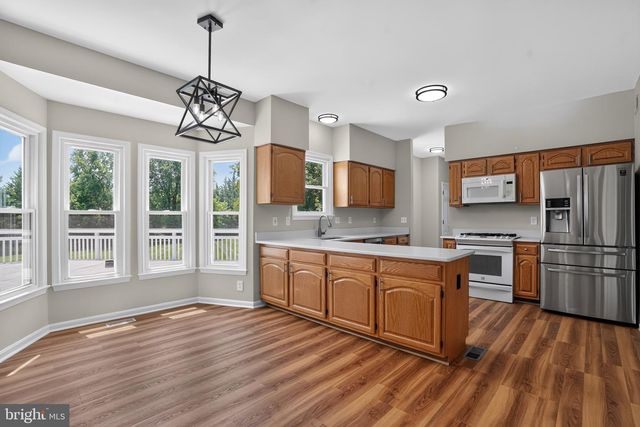 11824 MORNING STAR DR, Germantown, MD 20876