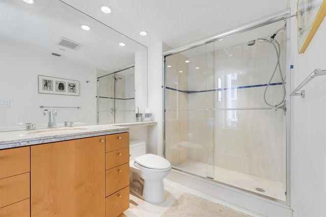 529 S Flagler Drive 24E, West Palm Beach, FL 33401
