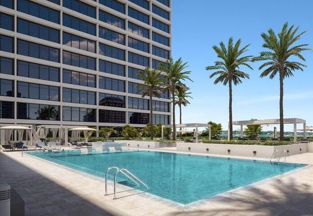 529 S Flagler Drive 24E, West Palm Beach, FL 33401