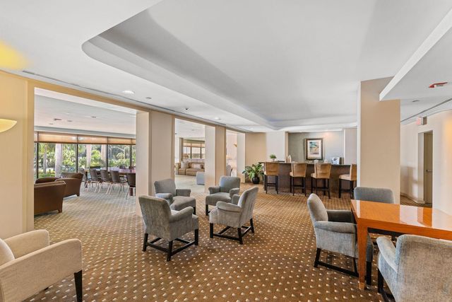 529 S Flagler Drive 24E, West Palm Beach, FL 33401