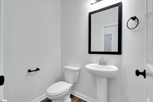 726 Oak Hill Lane, Belton, SC 29627