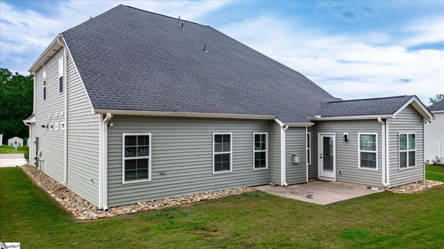 726 Oak Hill Lane, Belton, SC 29627