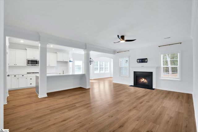 726 Oak Hill Lane, Belton, SC 29627