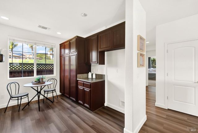 7004 Alder Creek Rd, Vallejo, CA 94591