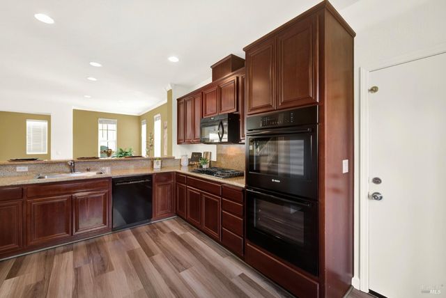 7004 Alder Creek Rd, Vallejo, CA 94591